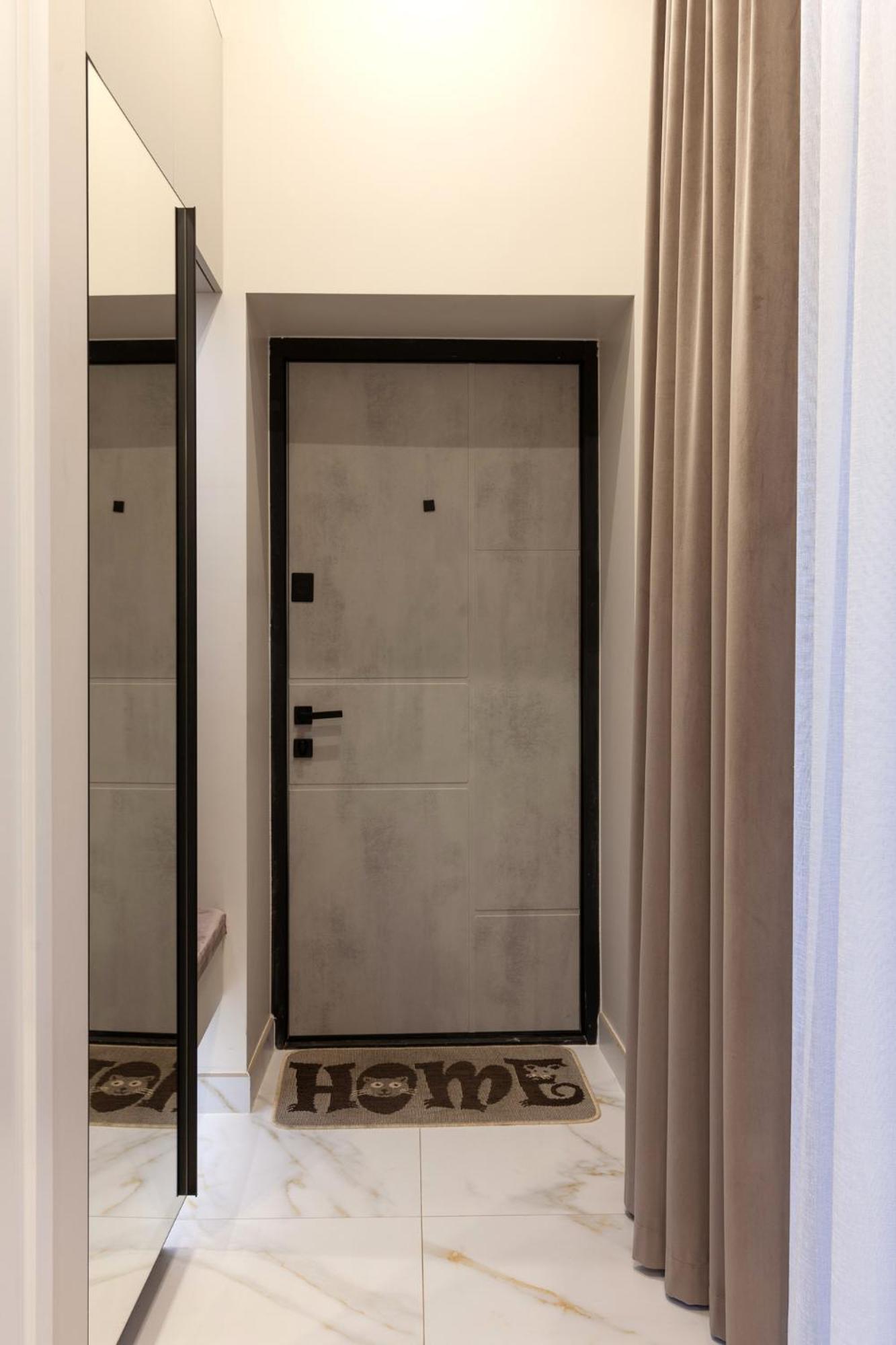 Leogrand Jacuzzi On Malaniuka 2 Apartment Lviv Exterior photo